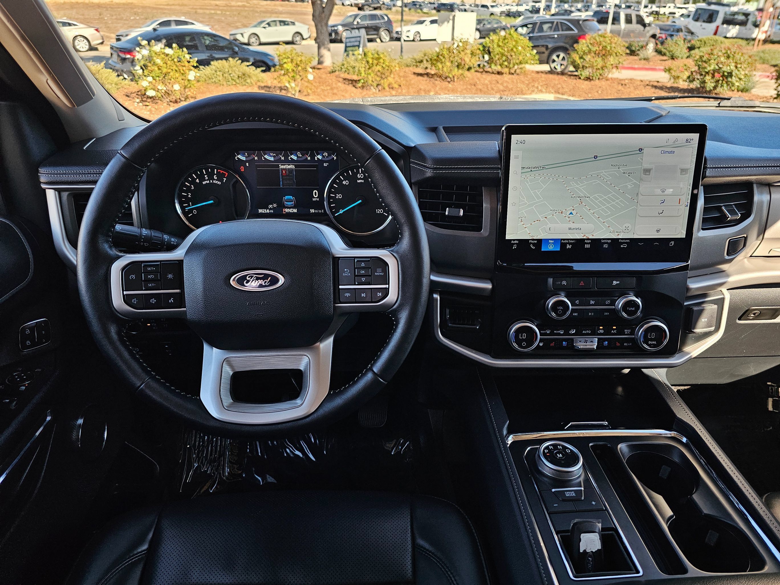 Used 2024 Ford Expedition XLT RWD image 17