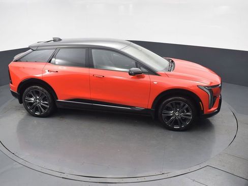 New 2026 Cadillac Optiq Sport 2 image 49