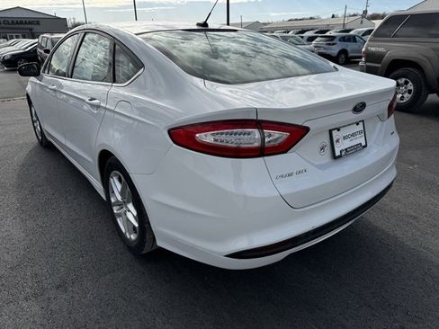 Used 2014 Ford Fusion SE image 35