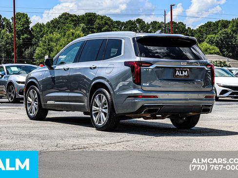 Used 2022 Cadillac XT6 Premium Luxury FWD image 6