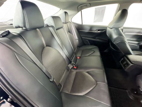 Used 2023 Toyota Camry XLE image 26