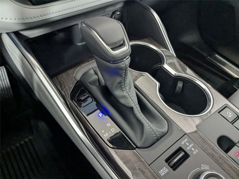 New 2026 Toyota Highlander Limited image 20