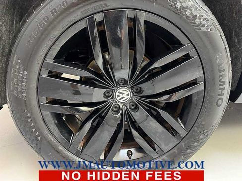 Used 2018 Volkswagen Atlas SEL AWD/4WD image 9