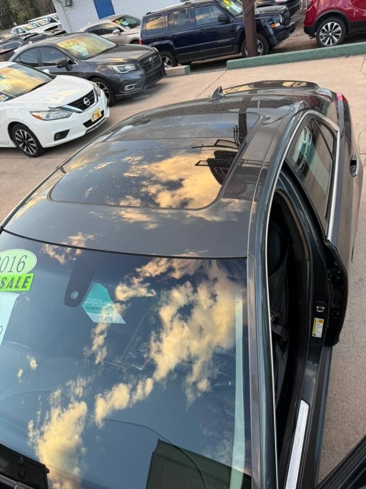 Used 2016 Cadillac CTS AWD Sedan w/ Seating Package image 24