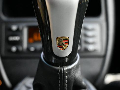 Used 2003 Porsche 911 GT2 RWD image 91