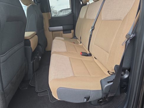 Used 2022 Ford F150 XLT image 12