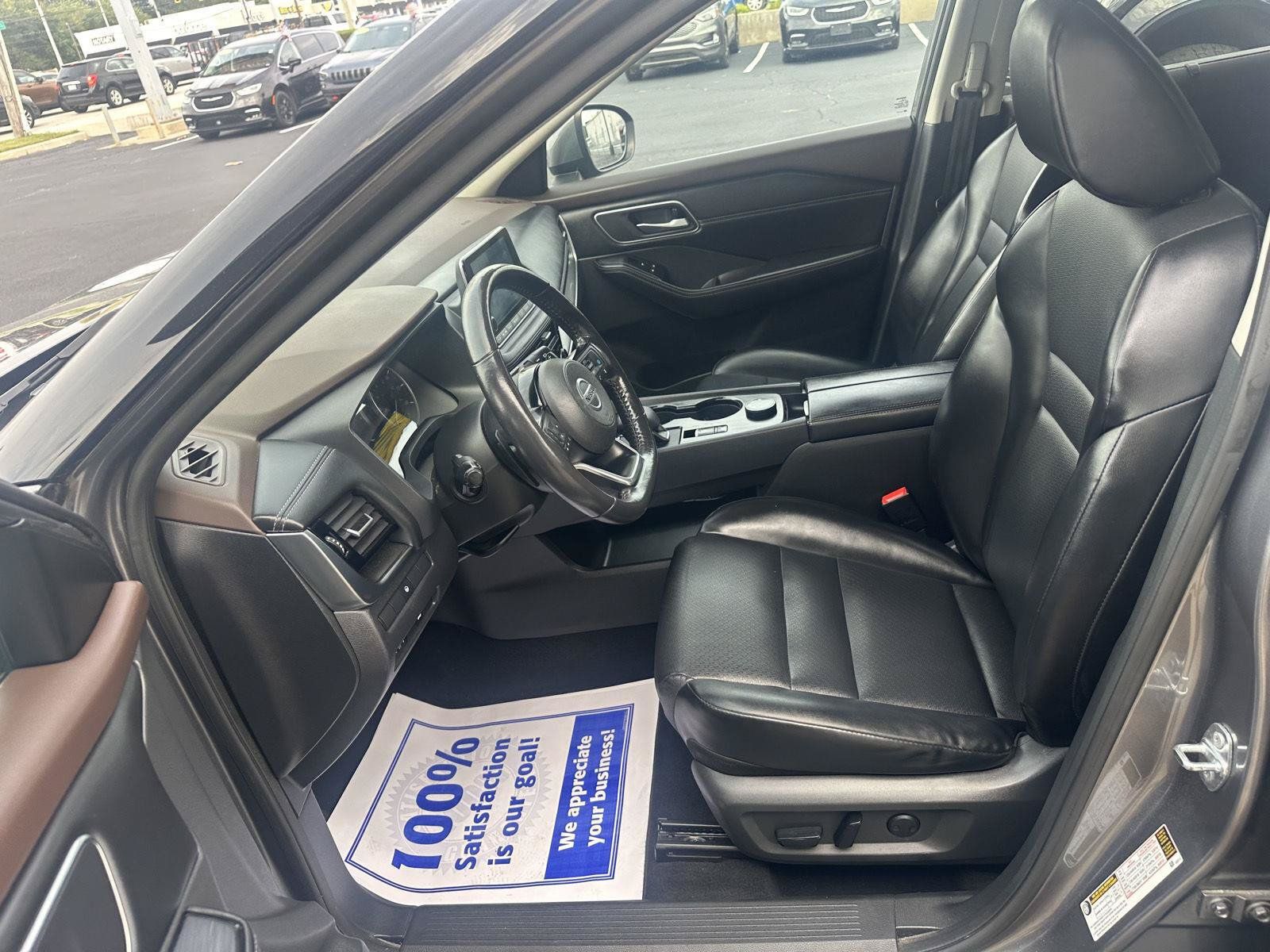 Used 2021 Nissan Rogue SV w/ Premium Package AWD/4WD image 20