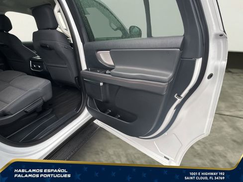 Used 2025 Ford Expedition Max Active AWD/4WD image 34