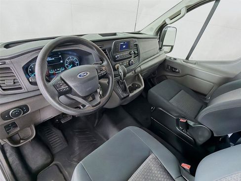 Used 2025 Ford Transit 250 Low Roof w/ Exterior Upgrade Package RWD image 24