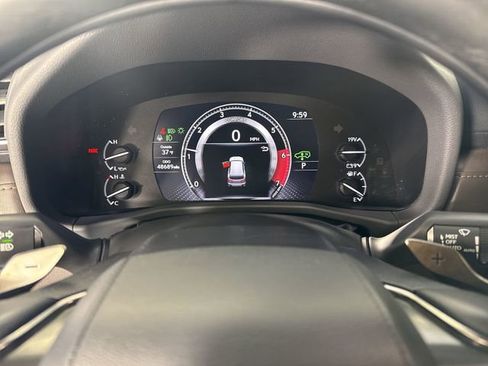 Certified 2022 Lexus LX 600 4WD w/ Appearance Package image 19