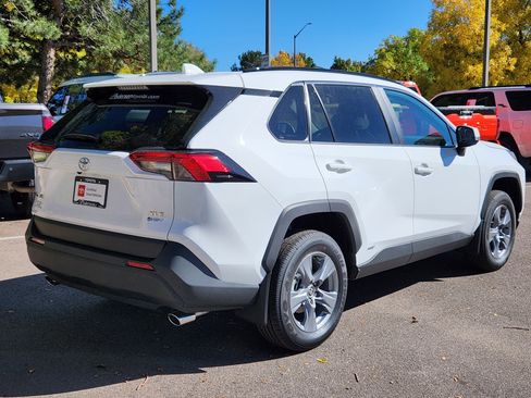 Certified 2025 Toyota RAV4 XLE image 3