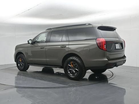 Used 2025 Ford Expedition Tremor AWD/4WD image 7