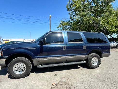 Used 2003 Ford Excursion XLT AWD/4WD image 20