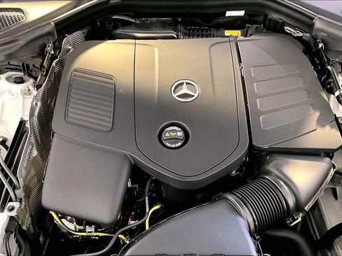 New 2027 Mercedes-Benz GLC 300 4MATIC image 14