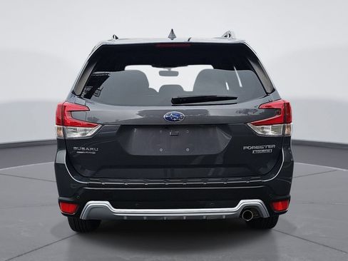 Certified 2022 Subaru Forester Touring w/ Popular Package #2 AWD/4WD image 4