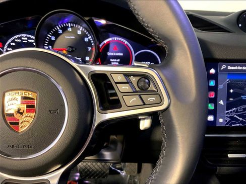 Certified 2022 Porsche Cayenne image 28