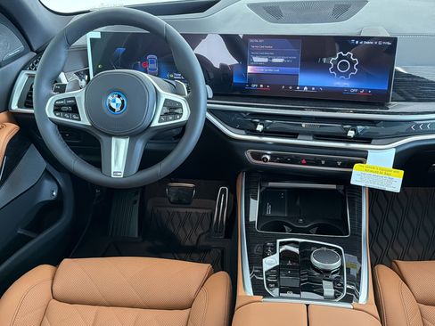 New 2026 BMW X5 xDrive50e w/ M Sport Package AWD/4WD image 28