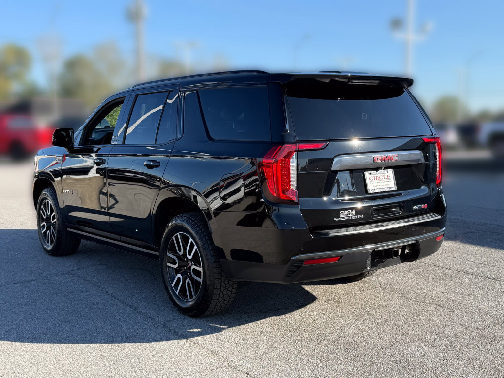 Used 2021 GMC Yukon AT4 w/ Technology Package AWD/4WD image 4