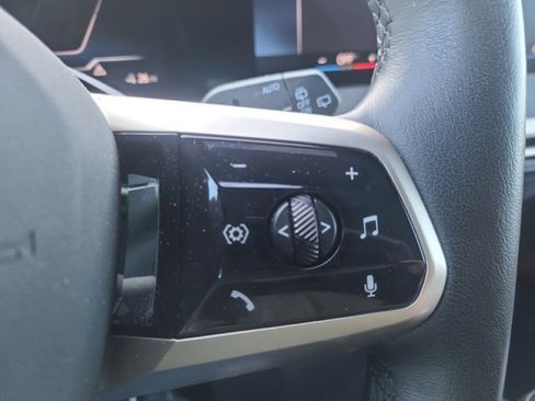 Used 2023 BMW iX xDrive50 image 26