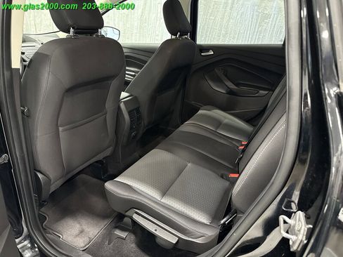 Used 2018 Ford Escape SE image 9