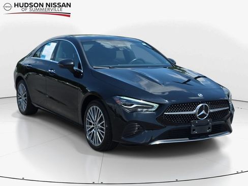 Used 2025 Mercedes-Benz CLA 250 image 1