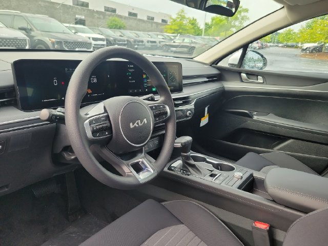 New 2026 Kia K5 LXS FWD image 11
