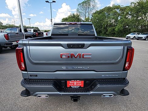 New 2026 GMC Sierra 1500 Denali w/ Technology Package image 7