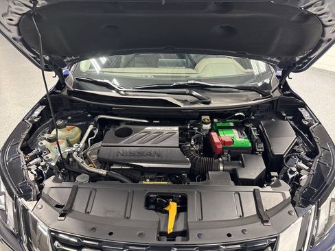 Used 2023 Nissan Rogue SV w/ SV Premium Package image 36