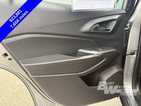 Used 2025 Chevrolet Trax ACTIV w/ Driver Confidence Package image 26