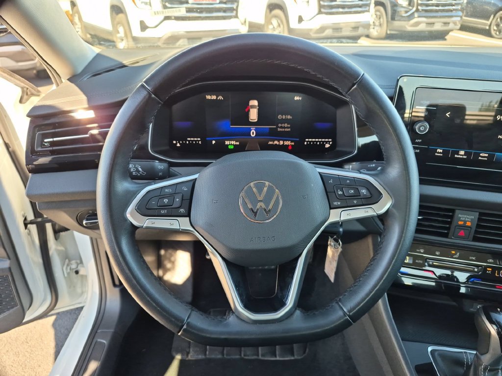 Used 2025 Volkswagen Jetta S FWD image 23