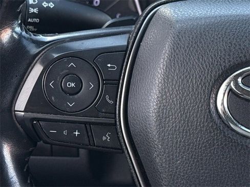 Used 2021 Toyota Camry SE image 13