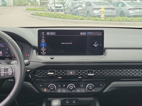 Used 2024 Honda Accord EX-L image 18