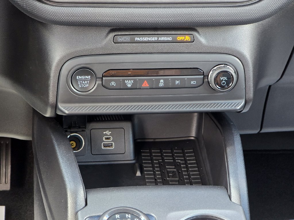 Used 2025 Ford Bronco Sport Outer Banks w/ Outer Banks Tech Package+ AWD/4WD image 19
