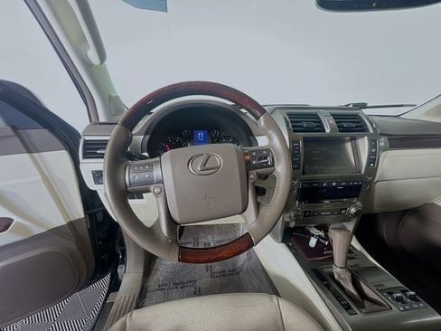 Used 2018 Lexus GX 460 Premium image 14