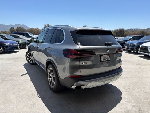 Used 2024 BMW X5 sDrive40i w/ Parking Assistance Package RWD image 2