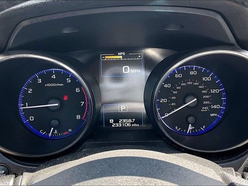 Used 2017 Subaru Legacy 2.5i Limited AWD/4WD image 19