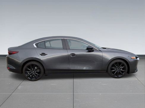 Used 2024 MAZDA MAZDA3 s FWD image 7