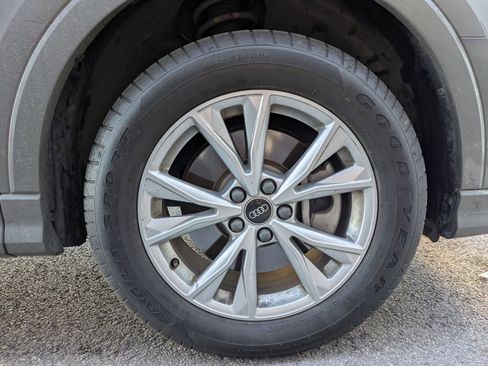 Used 2022 Audi Q3 2.0T Premium image 28