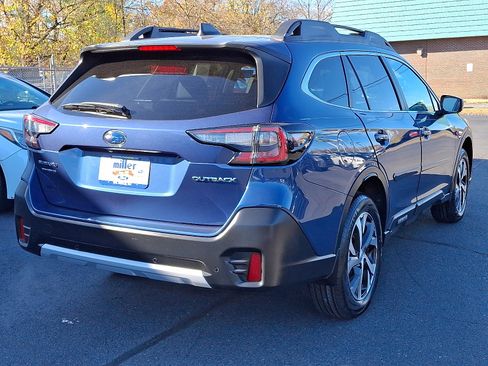 Used 2021 Subaru Outback Limited image 6