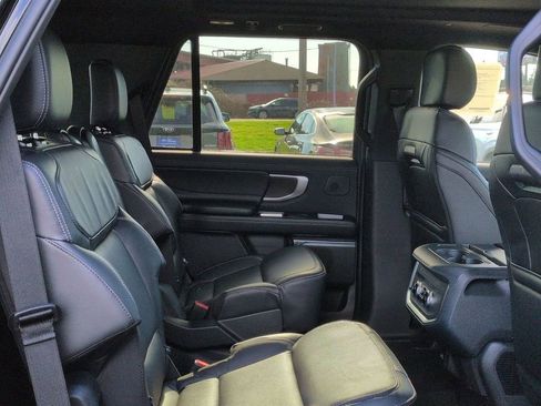 New 2025 Ford Expedition Platinum w/ Stealth Performance Package image 30