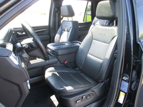 Used 2023 GMC Yukon Denali w/ Max Trailering Package AWD/4WD image 24