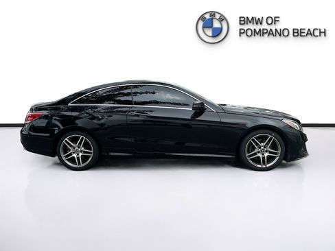 Used 2017 Mercedes-Benz E 400 E 400 image 8