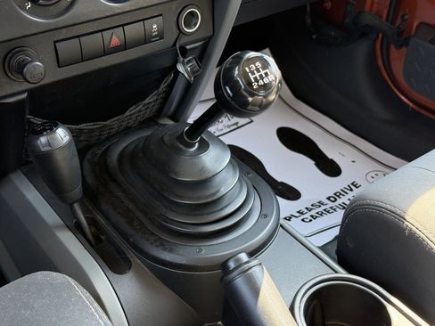Used 2010 Jeep Wrangler Sport AWD/4WD image 16