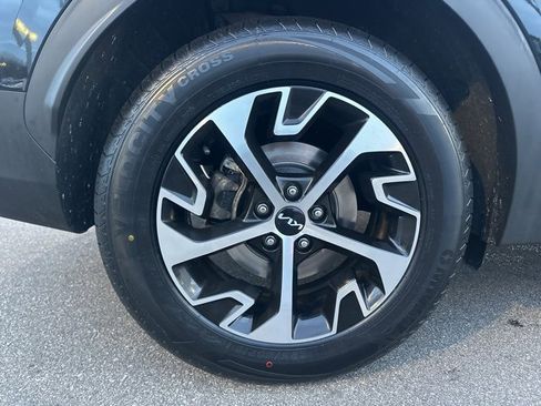 Used 2023 Kia Sportage EX w/ EX Premium Package image 6
