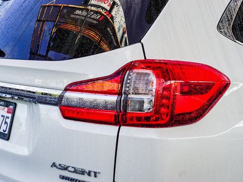 Used 2022 Subaru Ascent Limited w/ Technology Package image 8