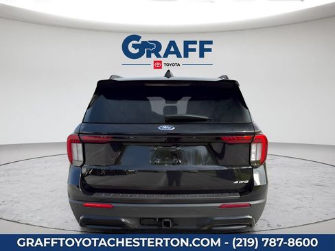 Used 2026 Ford Explorer ST-Line w/ ST-Line Street Pack AWD/4WD image 8