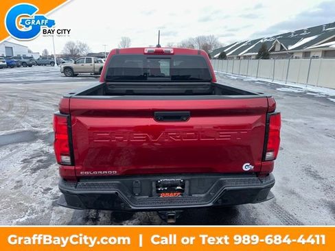 Used 2023 Chevrolet Colorado Z71 w/ Z71 Convenience Package 2 image 4
