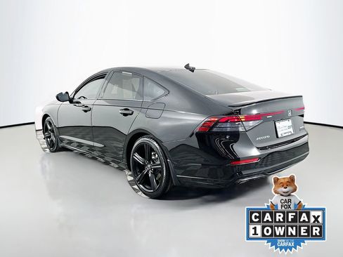 Used 2024 Honda Accord Sport image 6