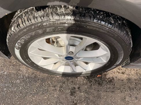 Used 2020 Ford Fusion SE image 44