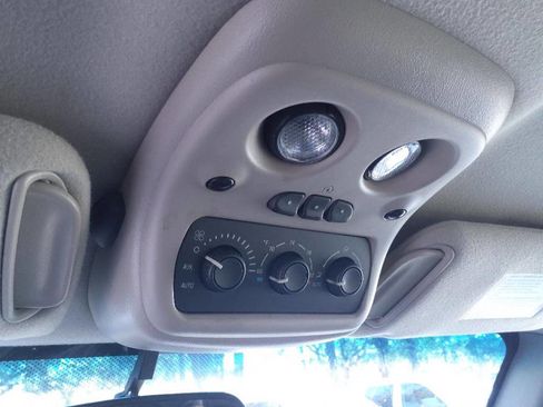 Used 2004 Chevrolet Tahoe LT w/ LT Preferred Equipment Group image 19